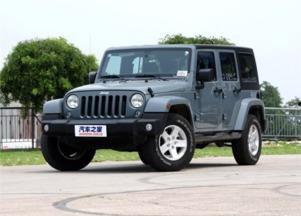 国产牧马人试乘试驾视频,硬派越野新选择，驾驭极限之旅