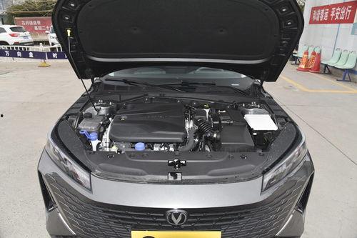 国产紧凑型轿车之争视频,激战正酣，谁将问鼎巅峰？