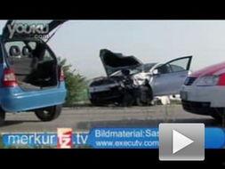 奔驰与国产车对撞视频合集,视频合集揭示碰撞真相与安全对比